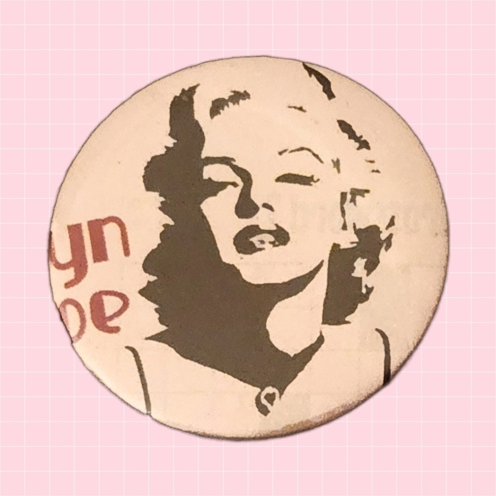 Marilyn Monroe Art 2" Pin